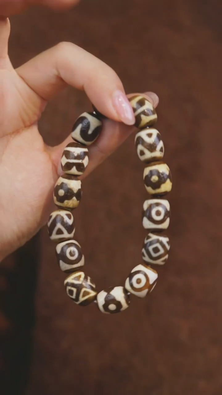 【闪购商品】玛瑙/玉髓手串未镶嵌多样性发一