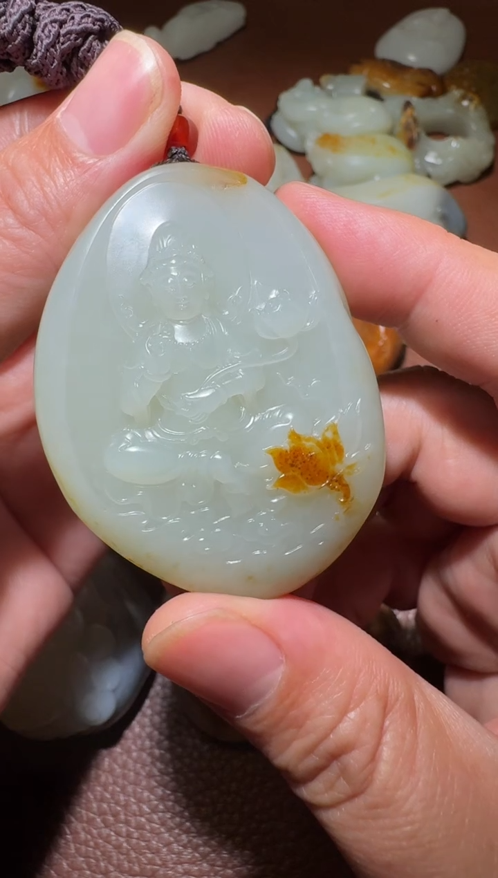 未镶嵌和田玉挂件沐*和田玉