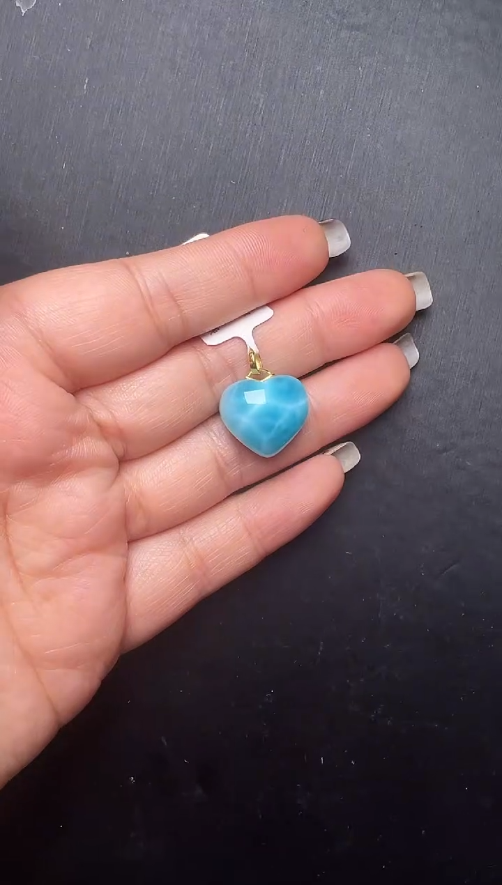 未镶嵌针钠钙石（海纹石）颈饰海纹石爱心吊坠 JP56987 
