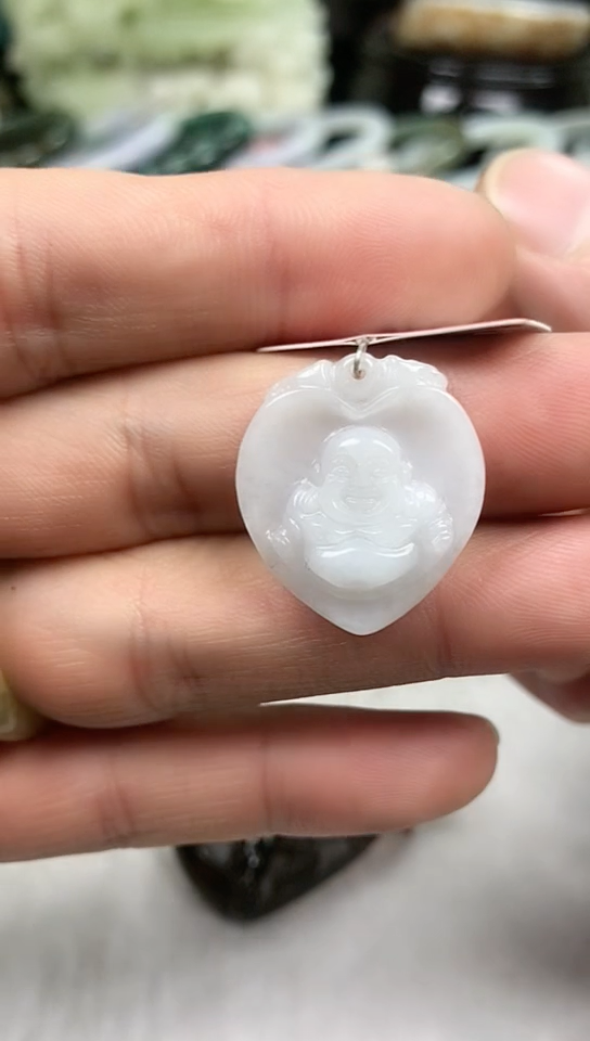 【闪购商品】翡翠吊坠(赠链)未镶嵌大肚佛