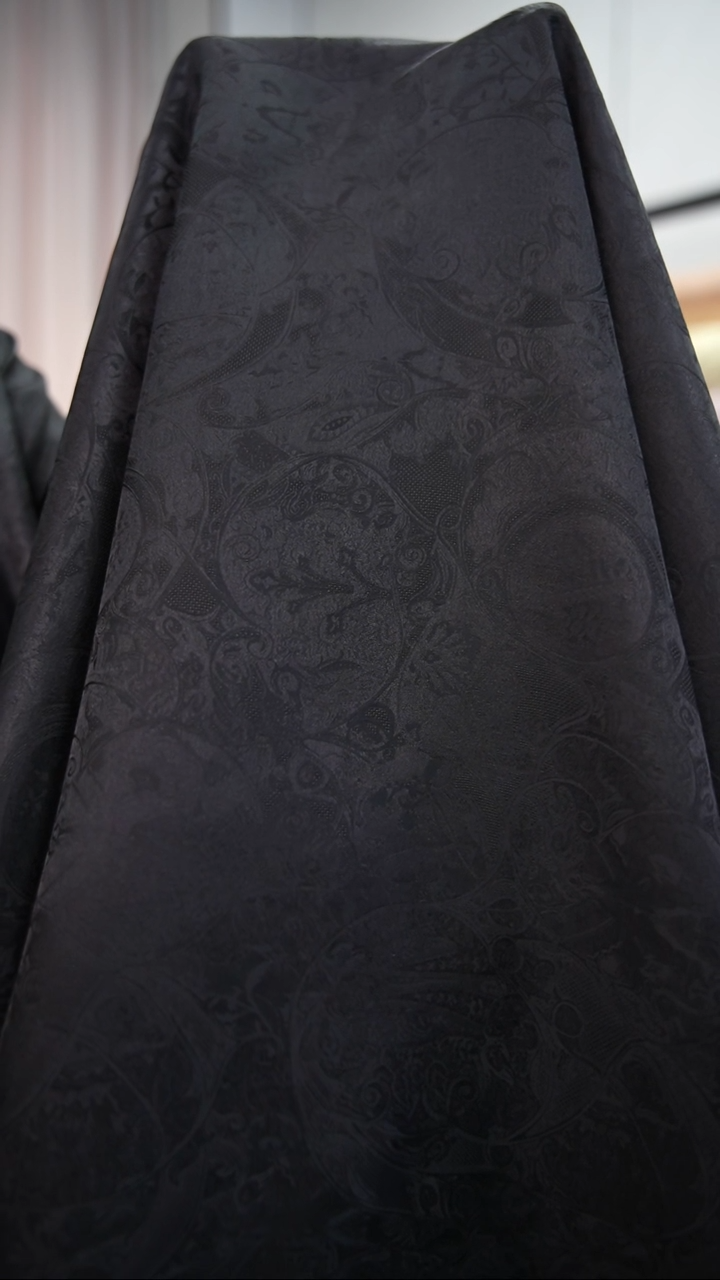 蚕丝0.1米价 140宽29姆米花罗面料70桑蚕丝30人造丝