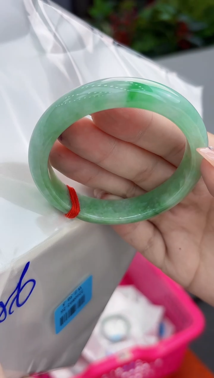 【闪购商品】翡翠手镯未镶嵌翡翠手镯