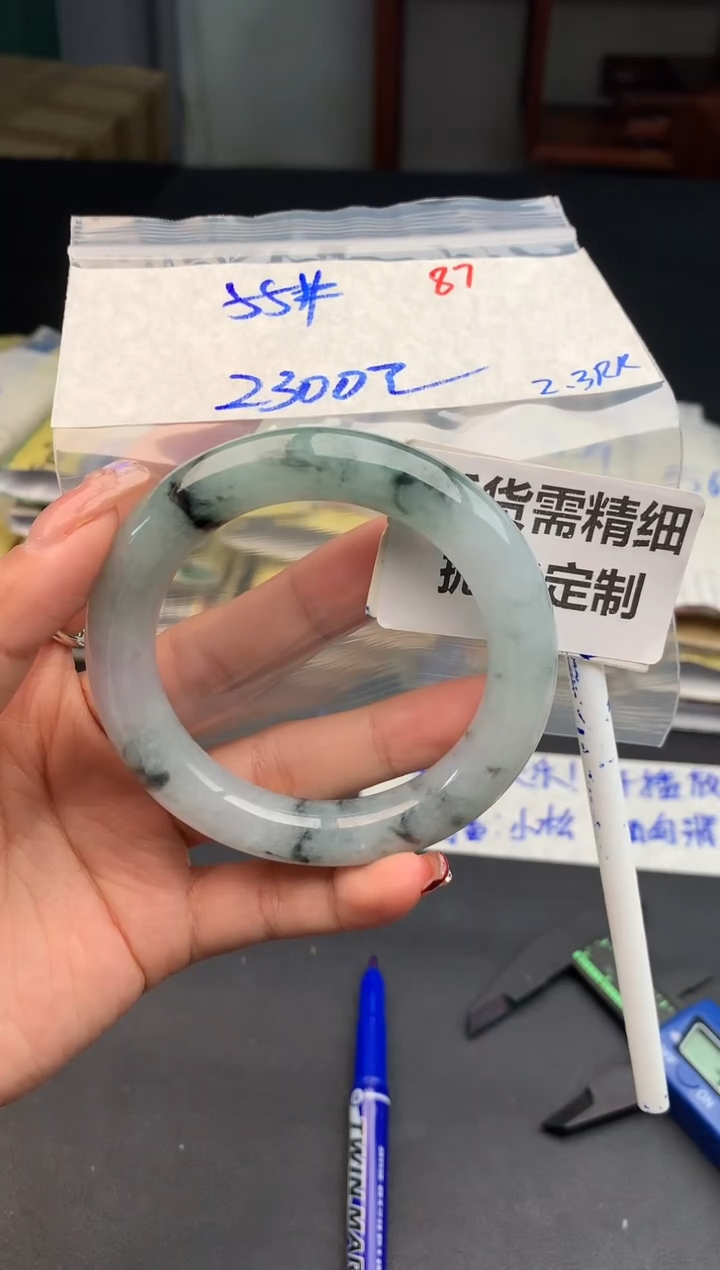 【闪购商品】定制翡翠未镶嵌87毛货需精细抛光多样性1件2300元