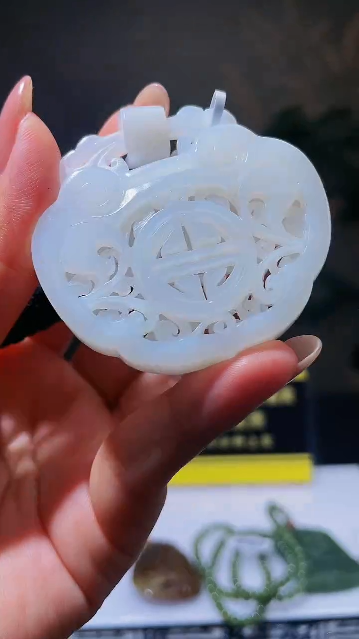 定制和田玉定制和田玉链接HTY014