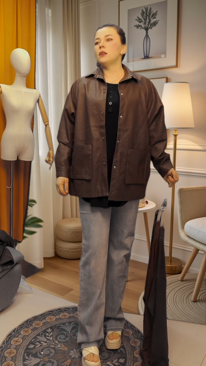女款春款长袖皮衣 咖色 XL 158.9