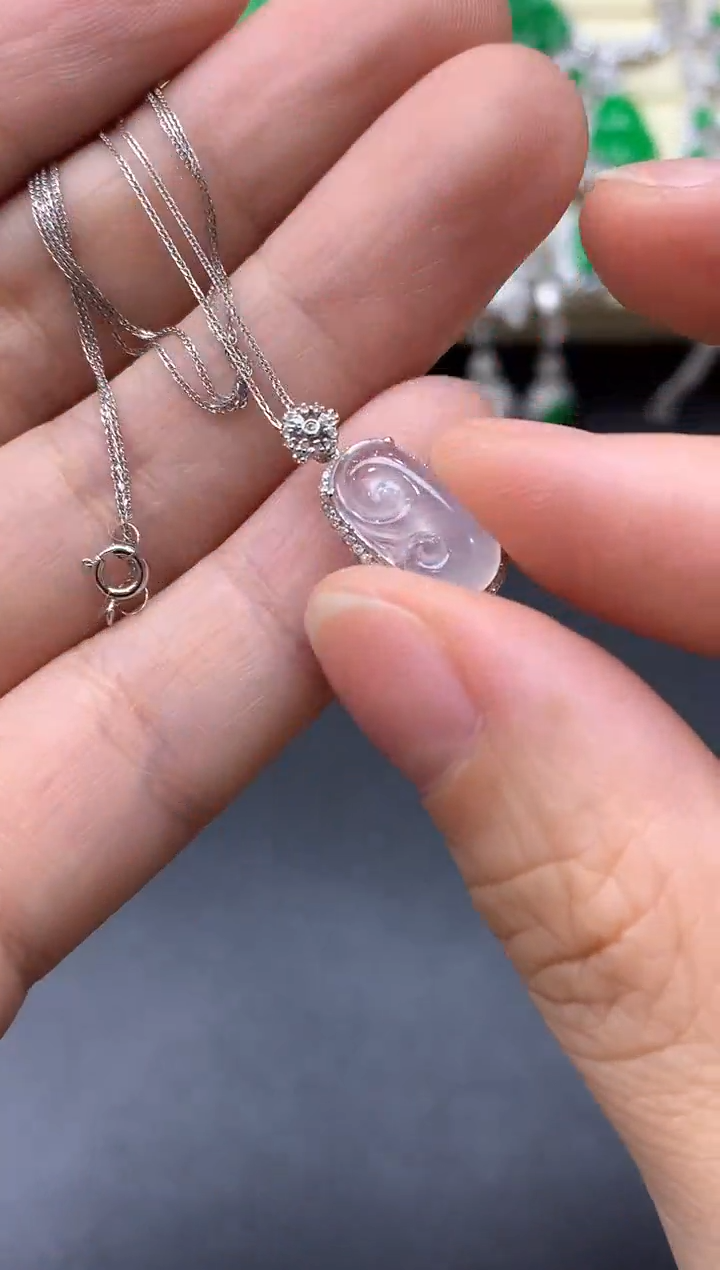 颈饰18K金镶嵌翡翠400-中国好珍宝