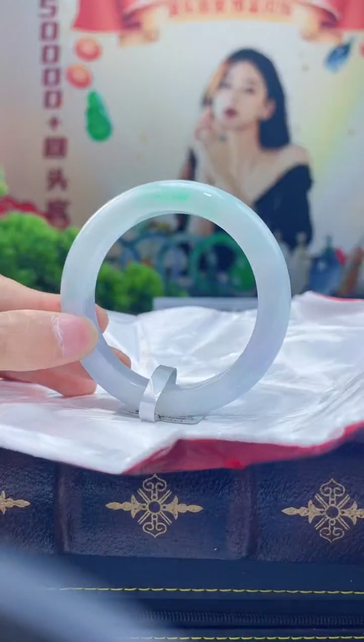 【闪购商品】翡翠手镯未镶嵌手镯10