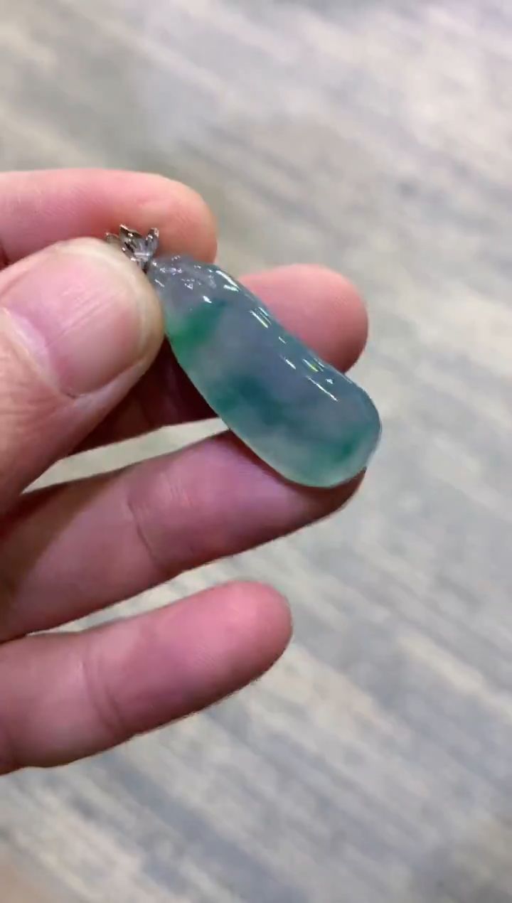 颈饰未镶嵌翡翠天然A货翡翠