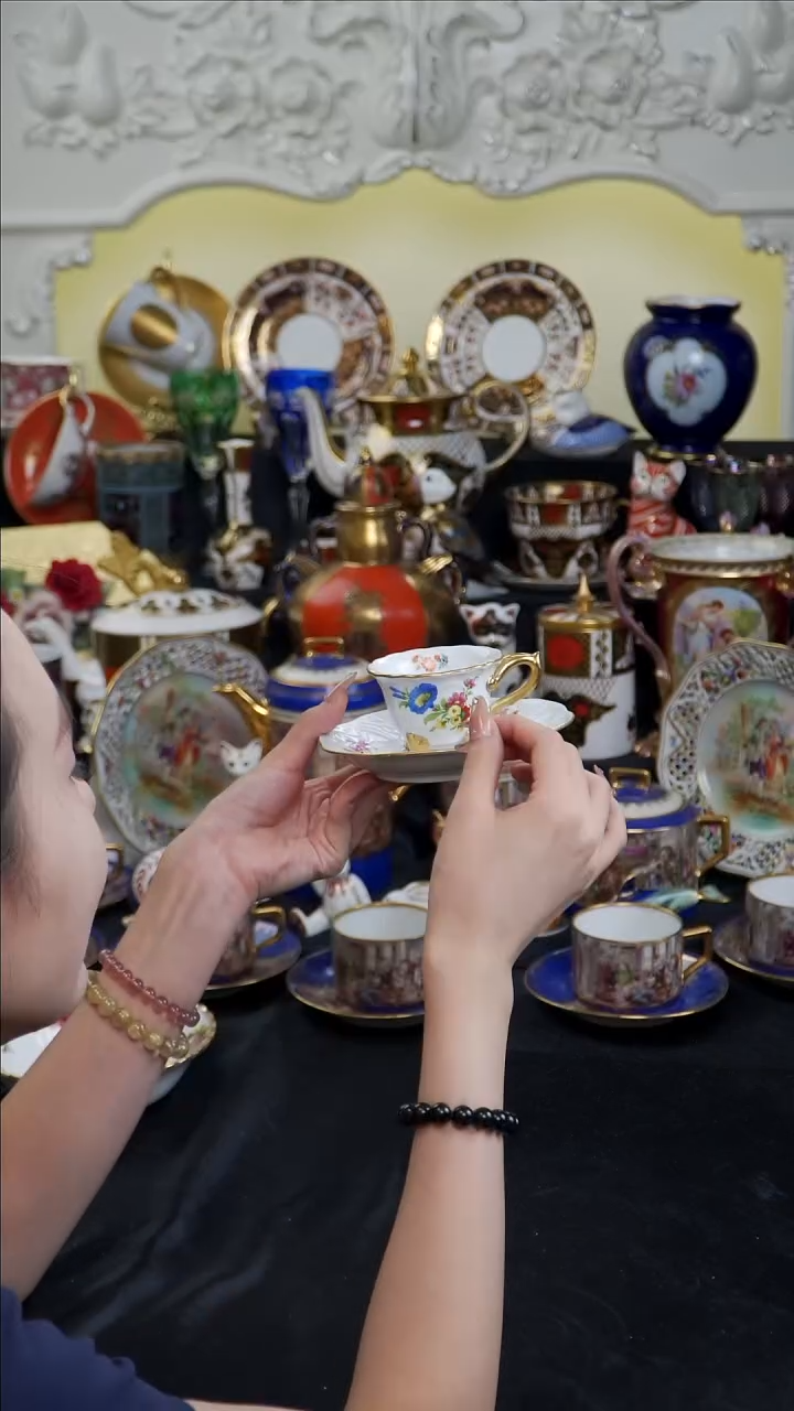 瓷婷婷中古器物如图所示105