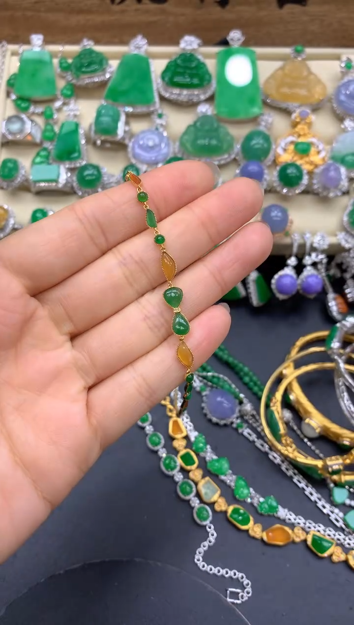 【闪购商品】翡翠手链18K金镶嵌384-中国好珍宝