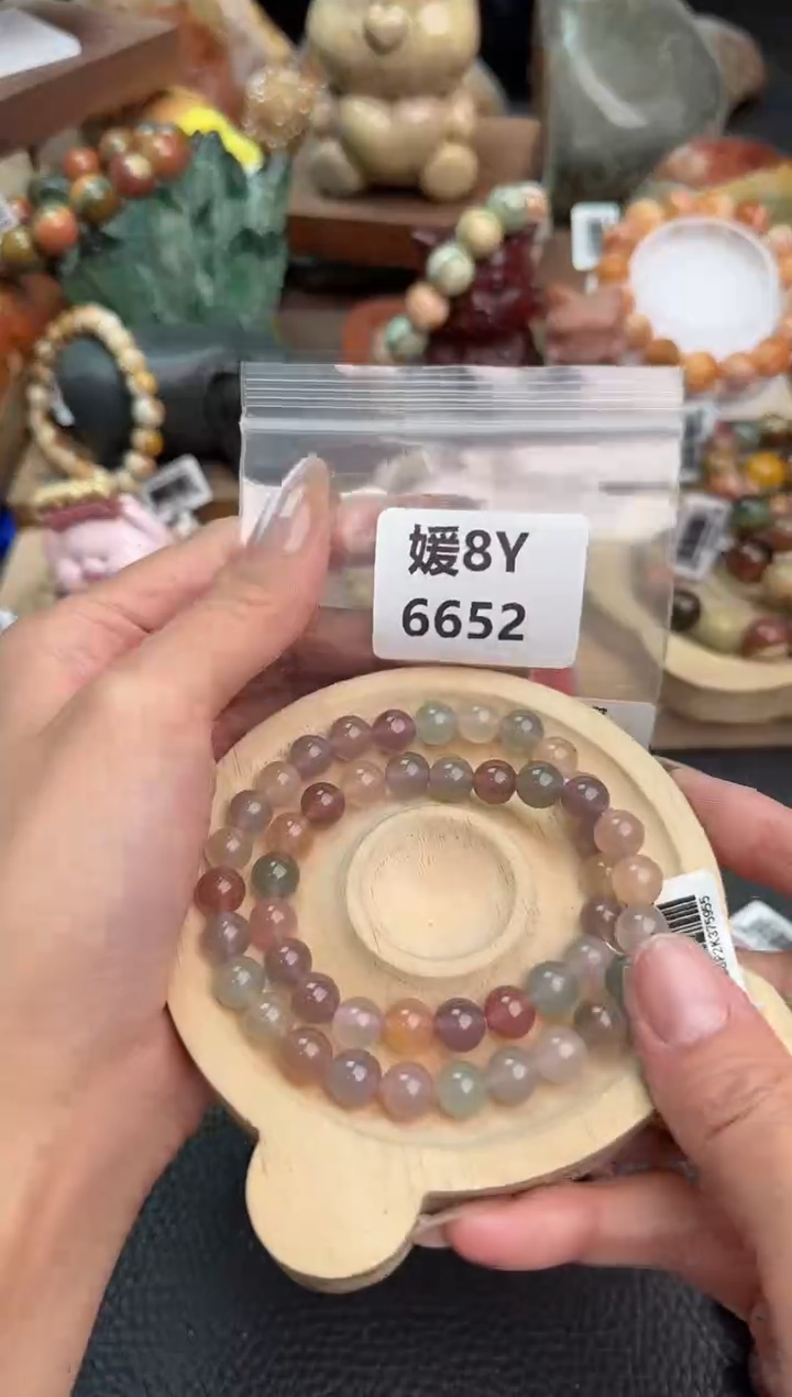 【闪购商品】石英质玉手链未镶嵌8Y6652