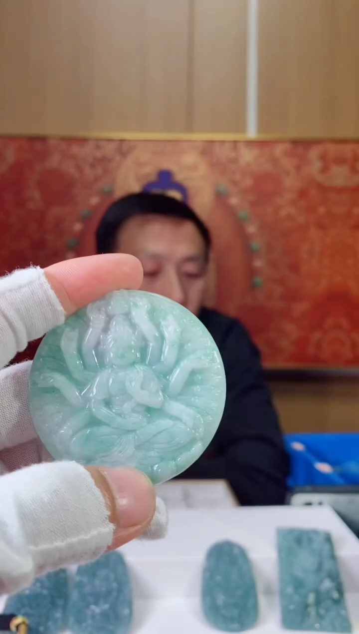 【闪购商品】翡翠颈饰未镶嵌翡翠