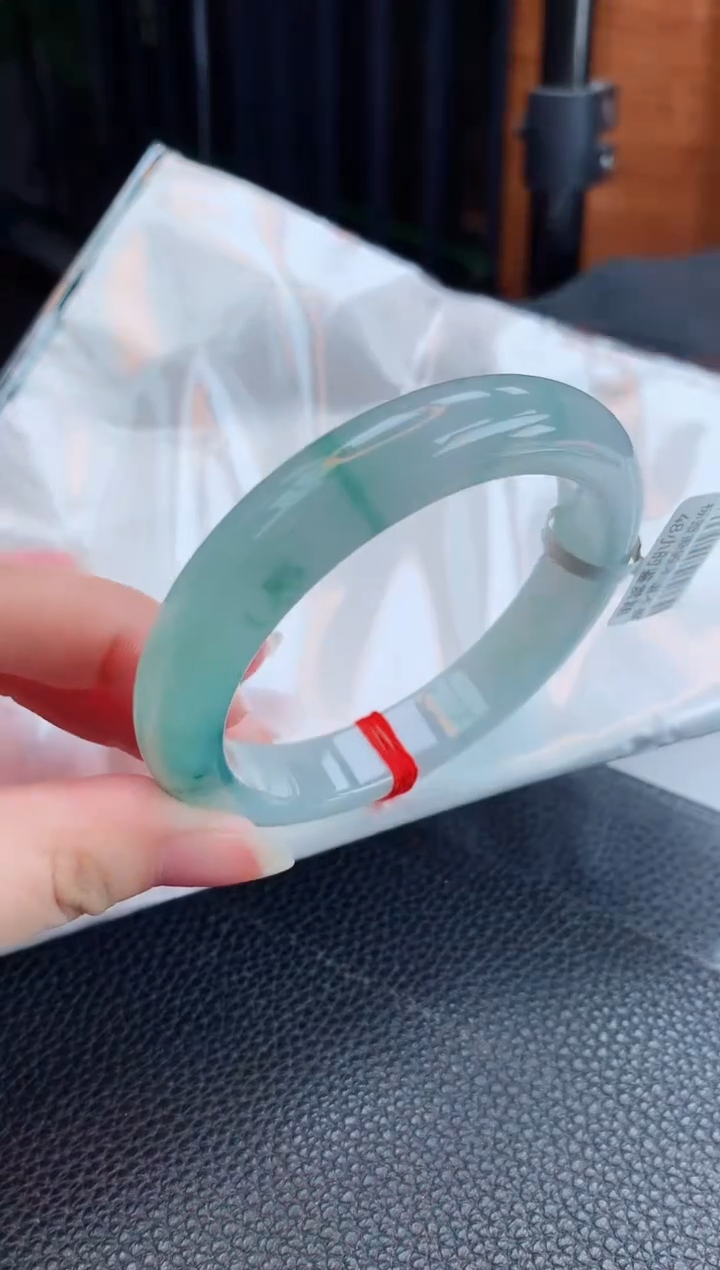 【闪购商品】翡翠手镯未镶嵌缅甸天然翡翠A货手镯