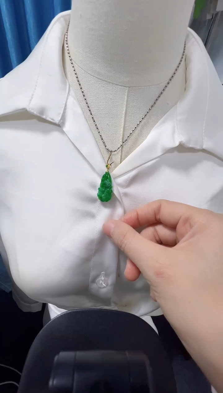 吊坠(不含链)18K金镶嵌翡翠1680