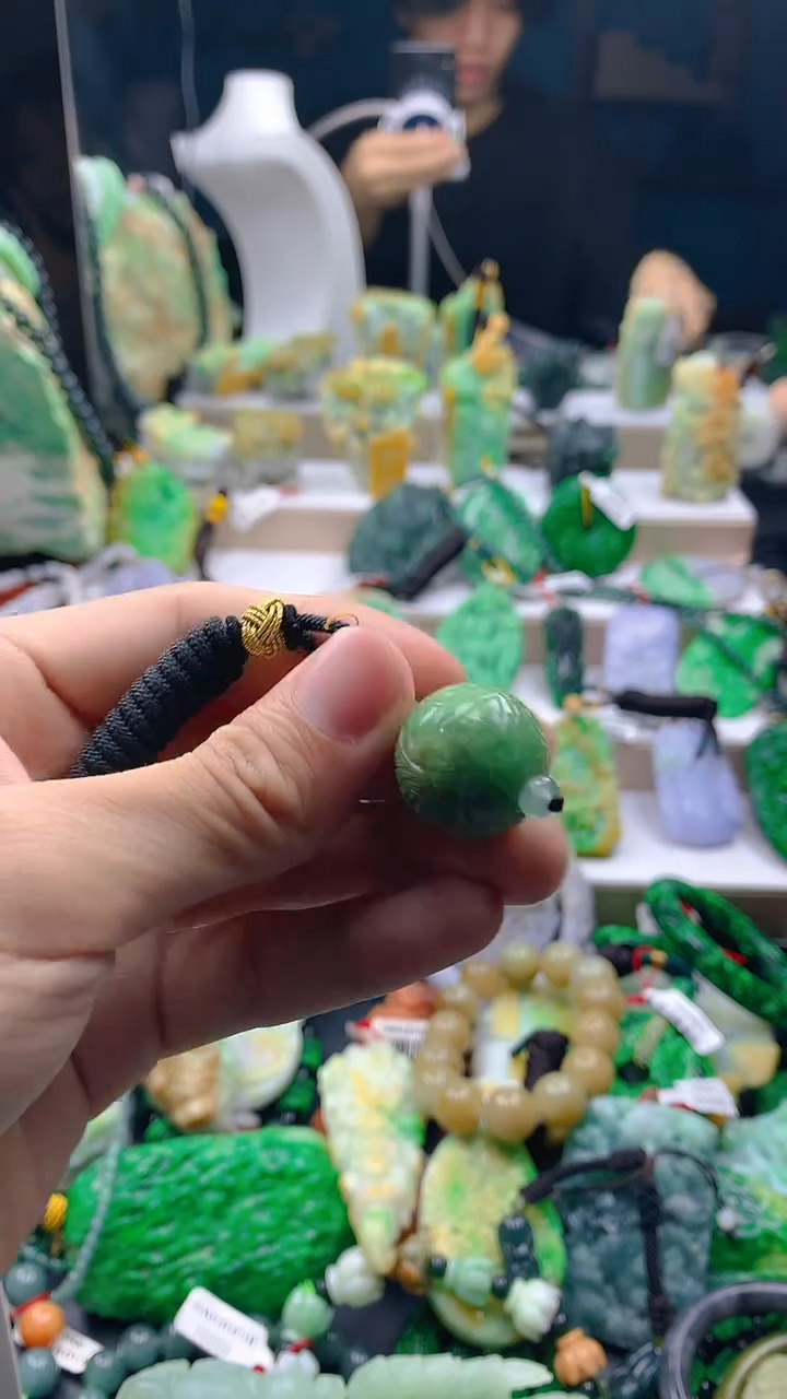 颈饰未镶嵌翡翠天然缅甸翡翠a货