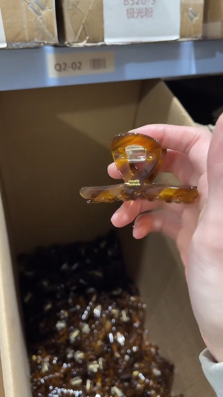 非金属醋酸深棕线条