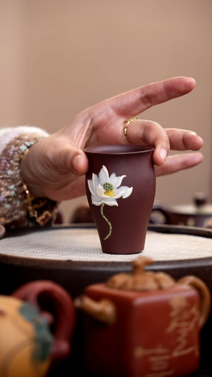 茶壶紫砂紫泥闻香杯白莲