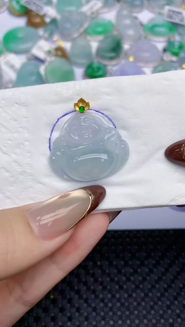 颈饰18K金镶嵌翡翠18   天然翡翠A货  百元以上9米证书费自理