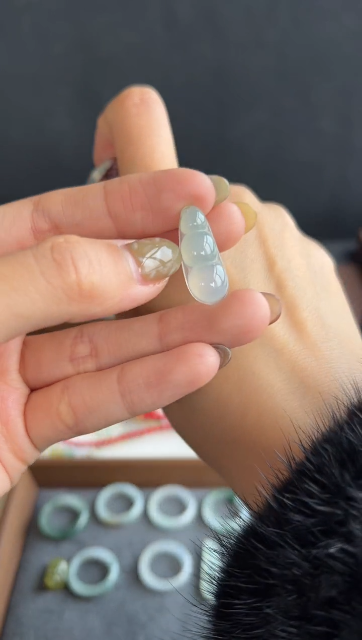 【闪购商品】翡翠吊坠(不含链)未镶嵌519买断