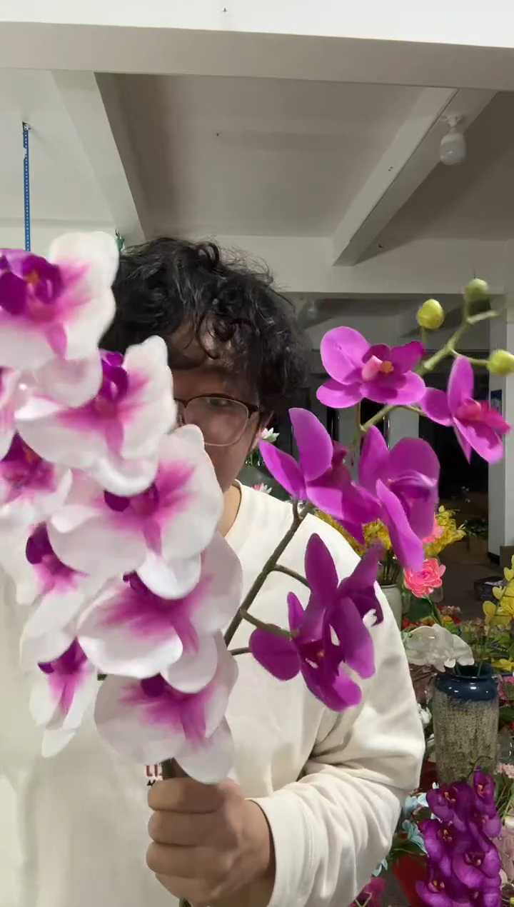 仿真花朵长支蝴蝶兰4束