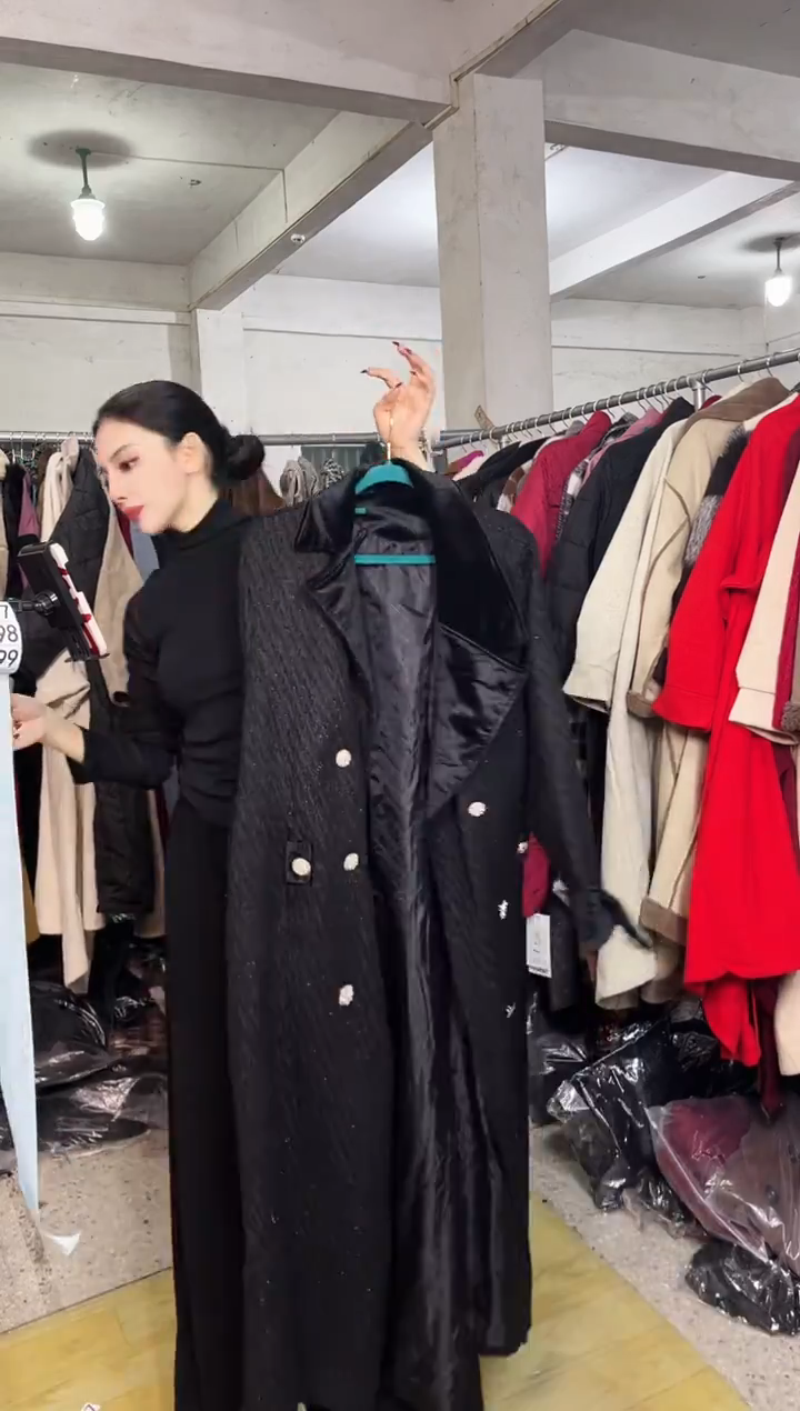 697闪购外套外披马甲打底裤子