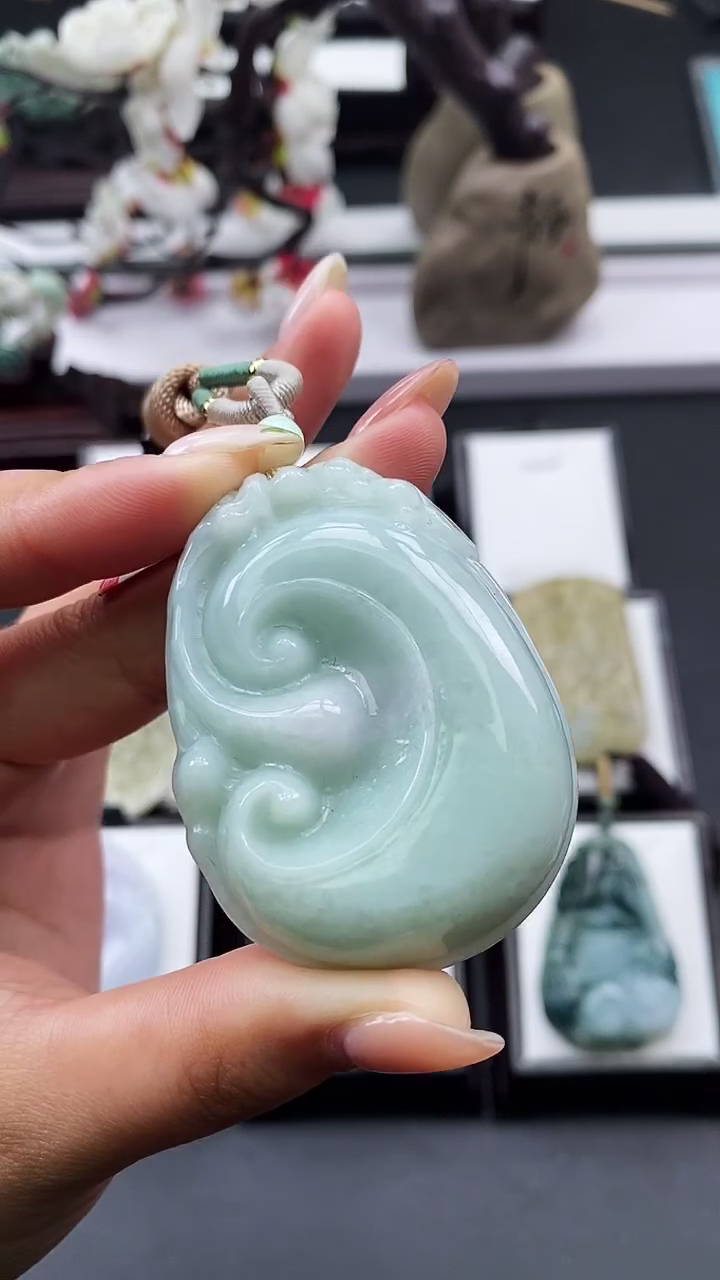 【闪购商品】翡翠颈饰未镶嵌天然缅甸A货翡翠