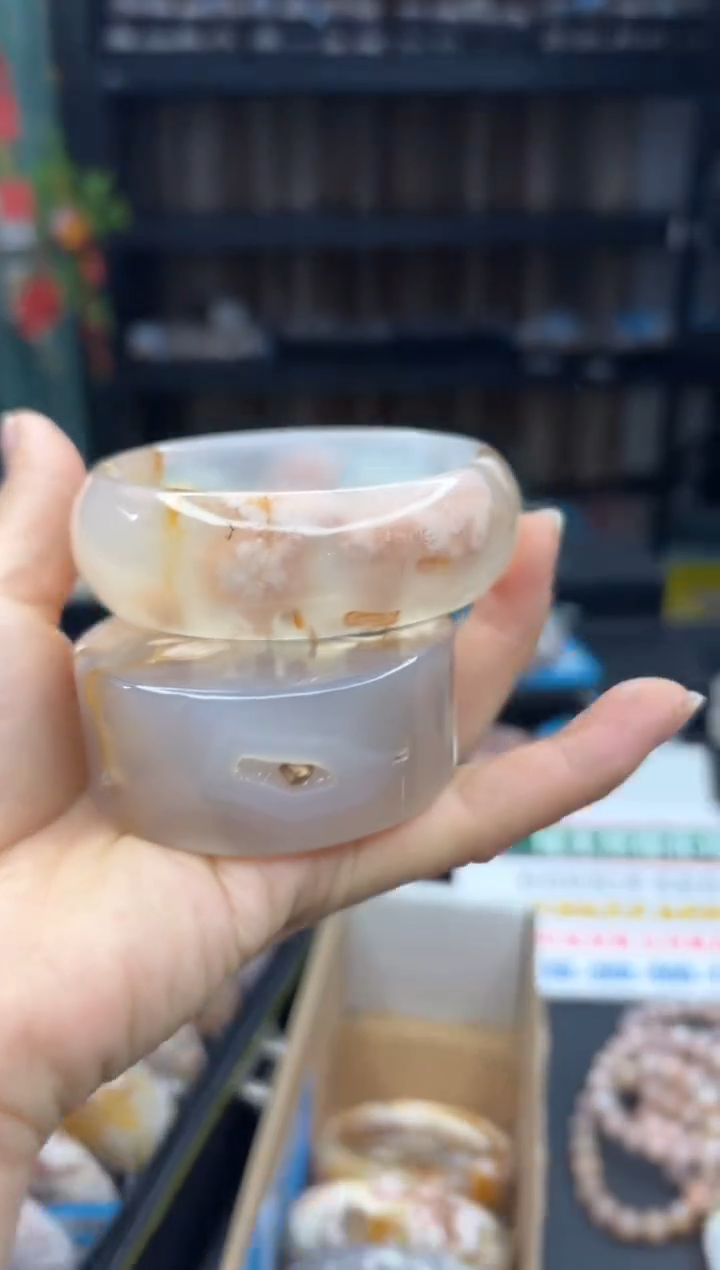 【闪购商品】石英质玉手镯未镶嵌1007（61圈贈送鐲心）