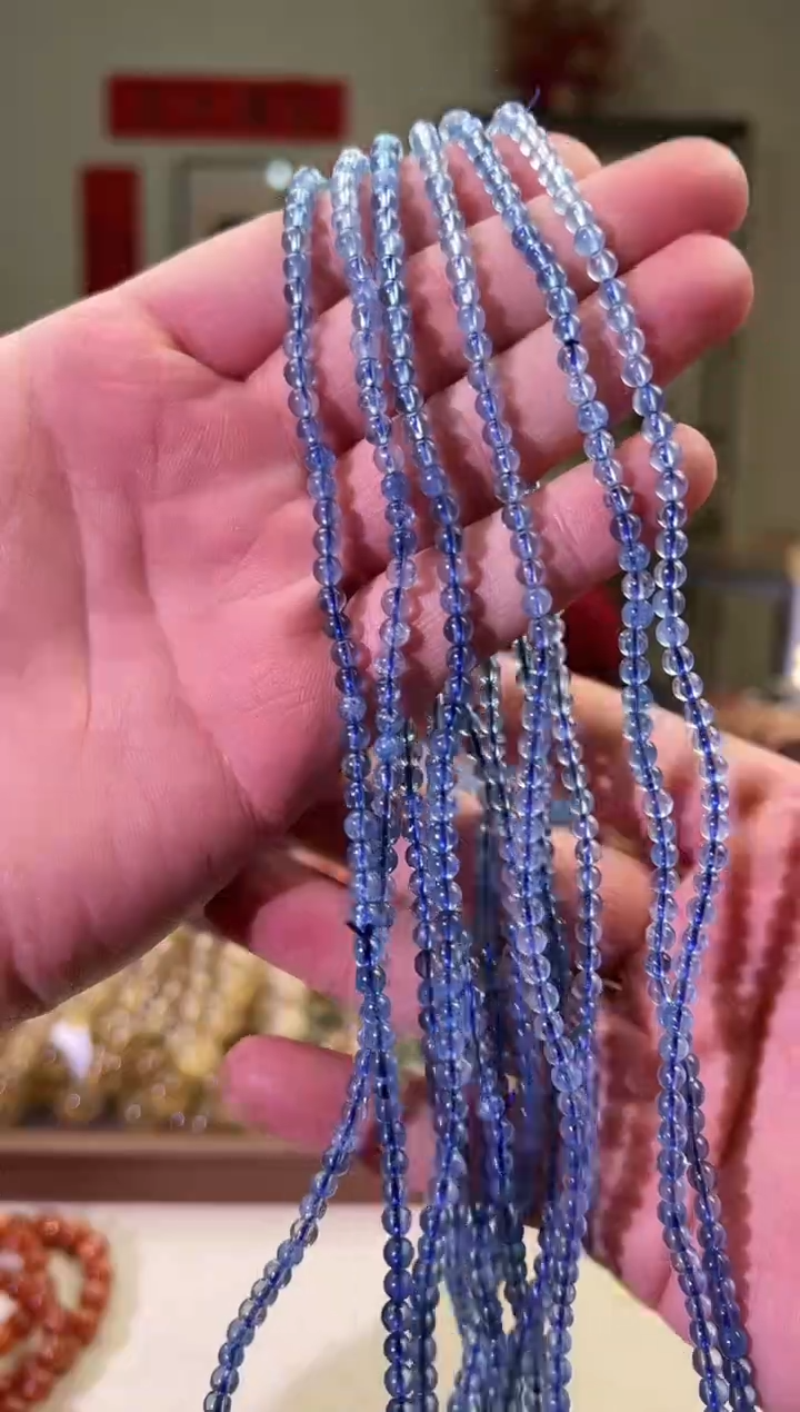 【闪购商品】海蓝宝石手串未镶嵌魔鬼蓝多圈（多样性发其一）