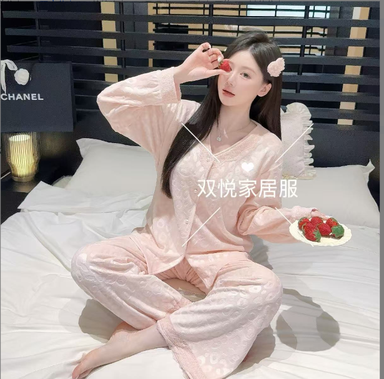 【蕾丝粉豹纹】2025款超柔海岛绒女士秋冬家居服宽松版长袖保暖套装