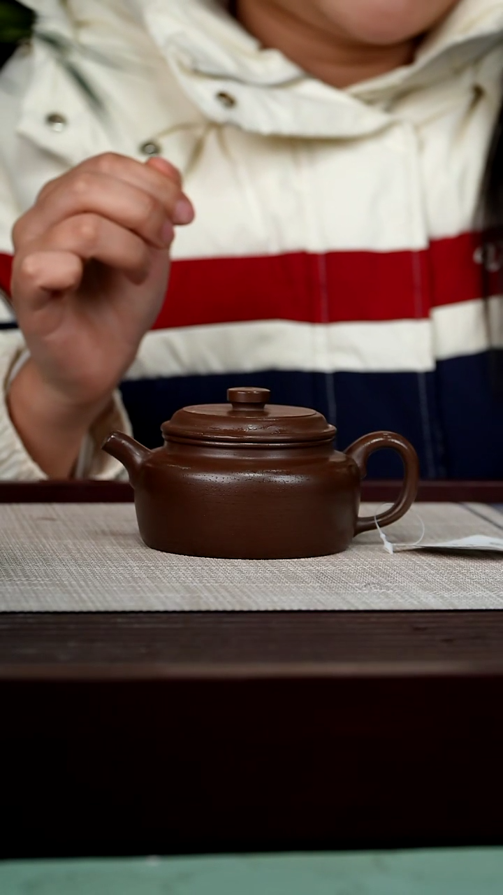 【闪购商品】宜兴原矿紫砂壶茶壶160C