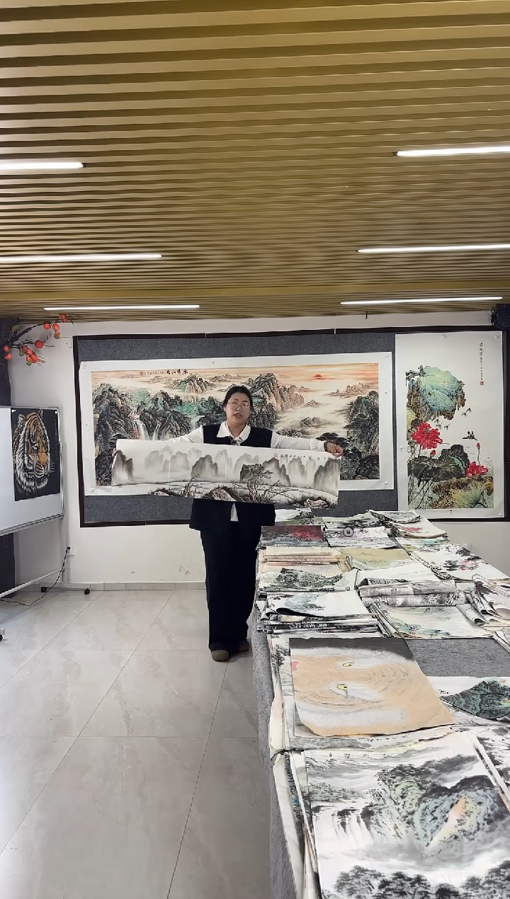 国画丹青专属福利-条幅周国耀