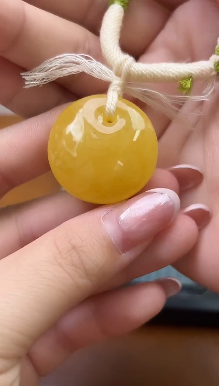 未镶嵌琥珀裸石琥珀蜜蜡吊坠