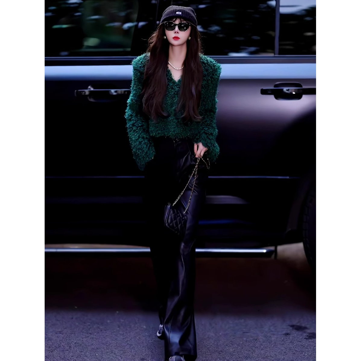 日系复古慵懒风仿羊羔毛V领毛衣女秋冬新款宽松显瘦短款毛毛上衣