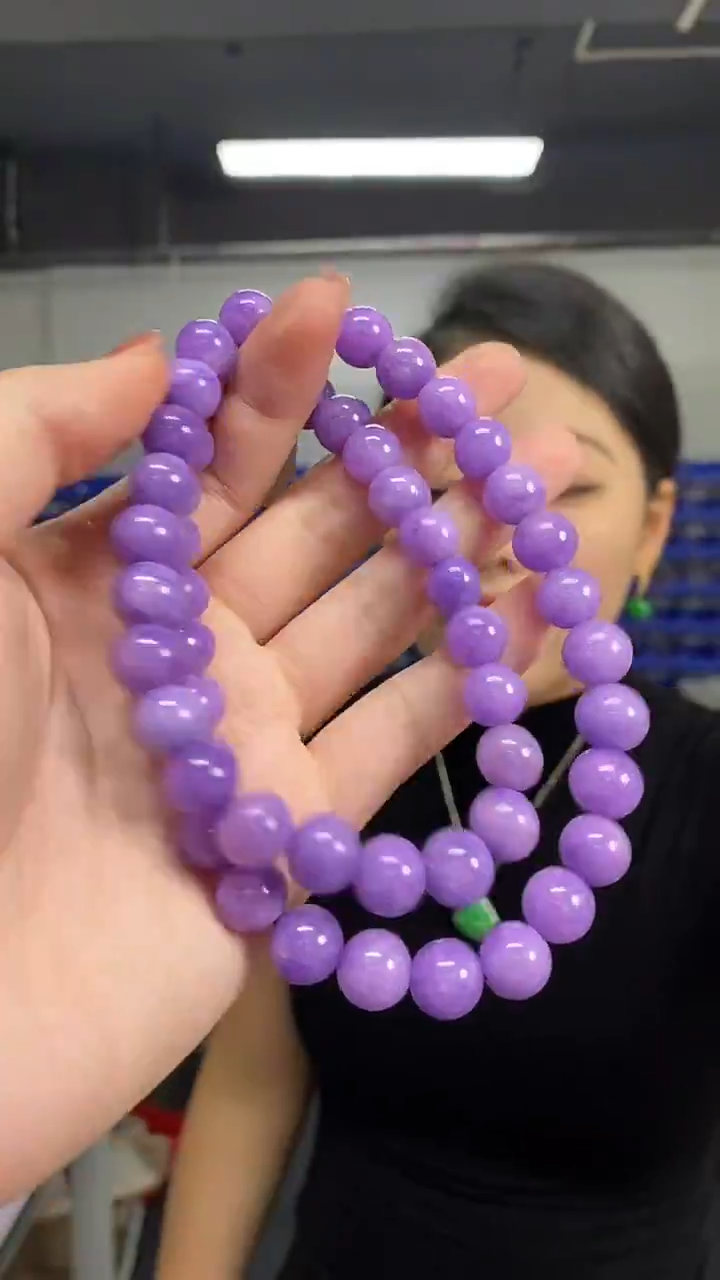 颈饰未镶嵌翡翠多样性发其一颜色微差