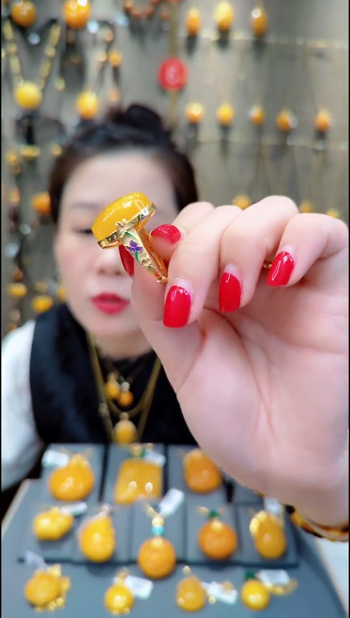 【闪购商品】蜜蜡戒指银S925镀金镶嵌H800蜜蜡戒指