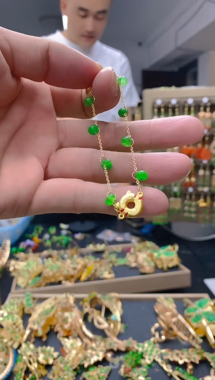 【闪购商品】翡翠耳饰合金0156翡翠手链