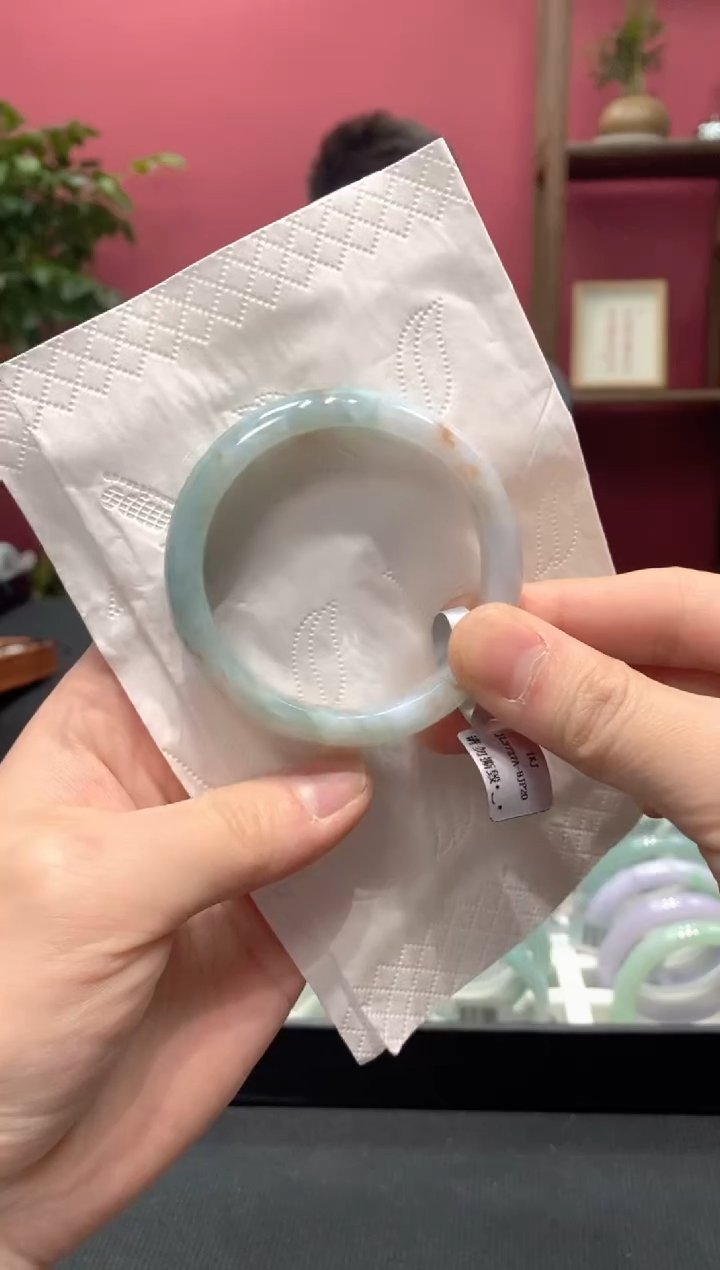 【闪购商品】翡翠手镯未镶嵌00004532