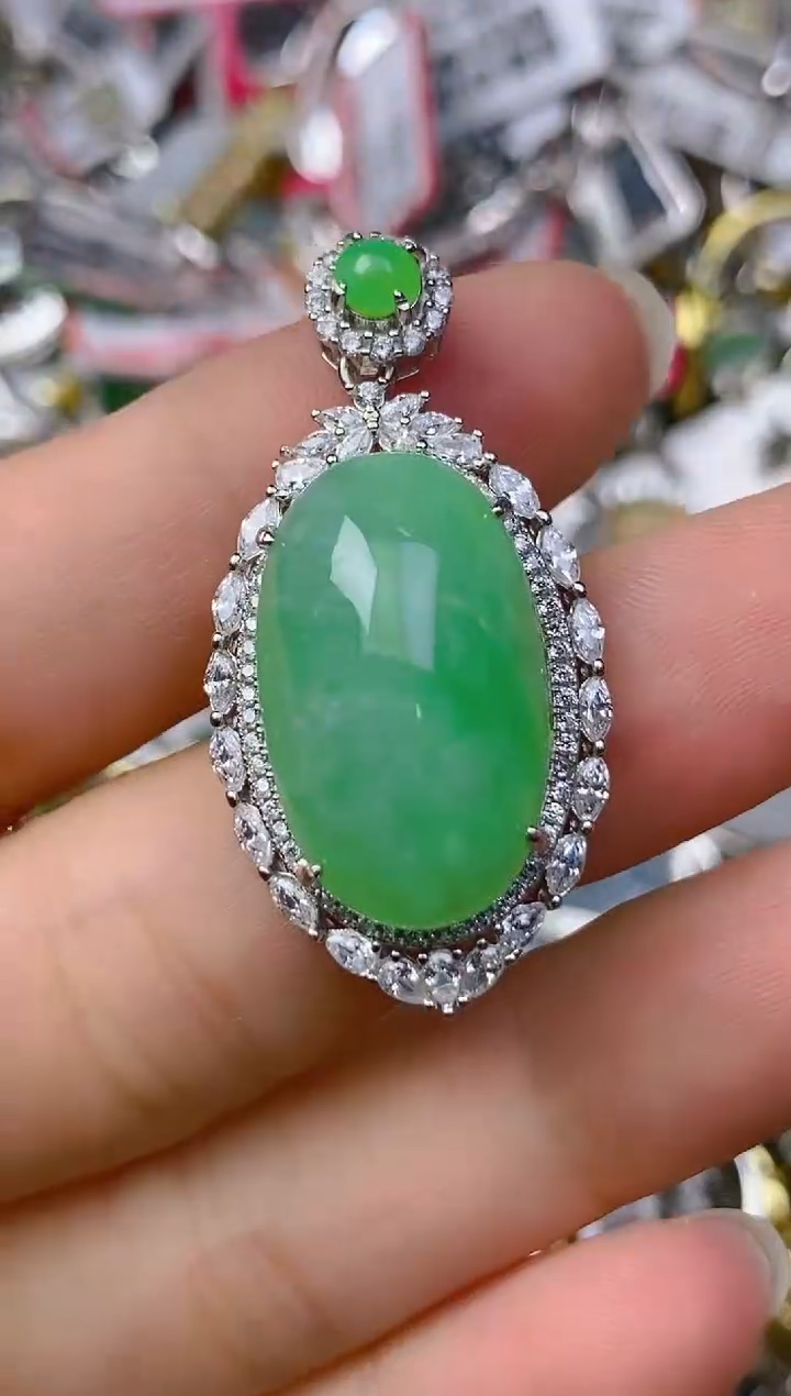 银S925镶嵌戒指翡翠百内无证书