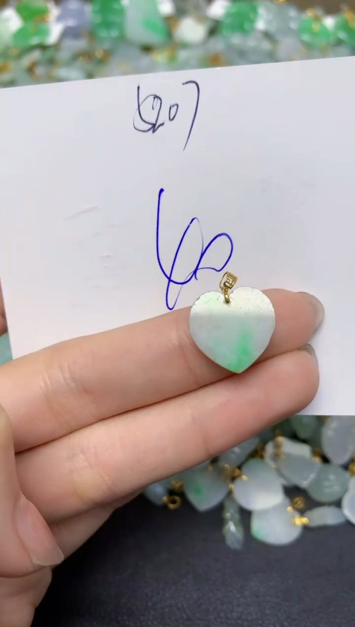 【闪购商品】翡翠颈饰18K金镶嵌天然翡翠A货