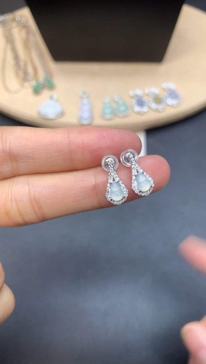 【闪购商品】翡翠耳饰银S925镶嵌葫芦【多样性发其一】