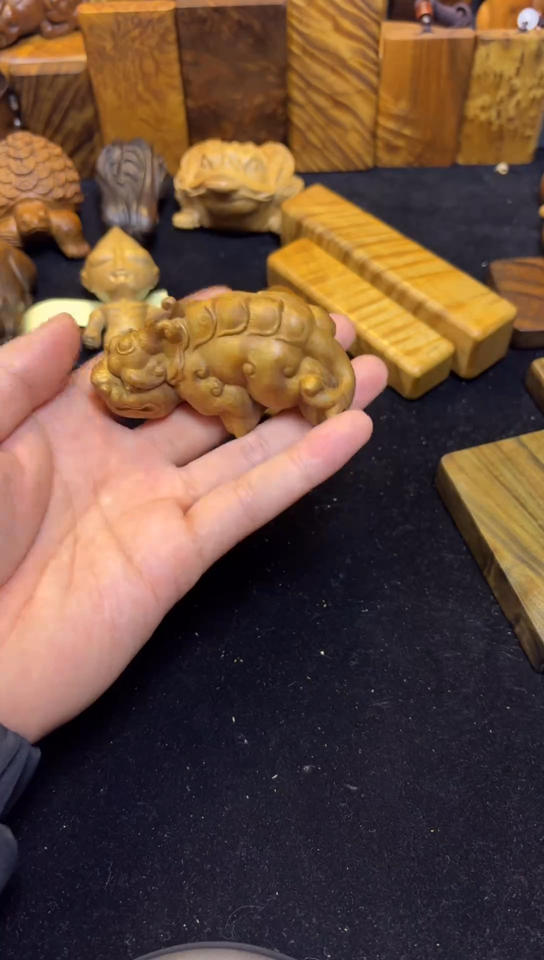 【闪购商品】楠木（金丝楠）其他谛听雕件101