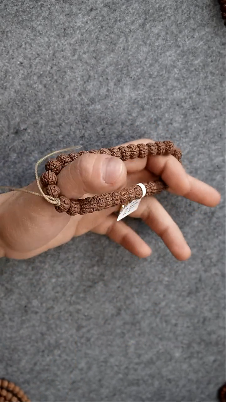 【闪购商品】金刚菩提吊坠老树王手持10.5