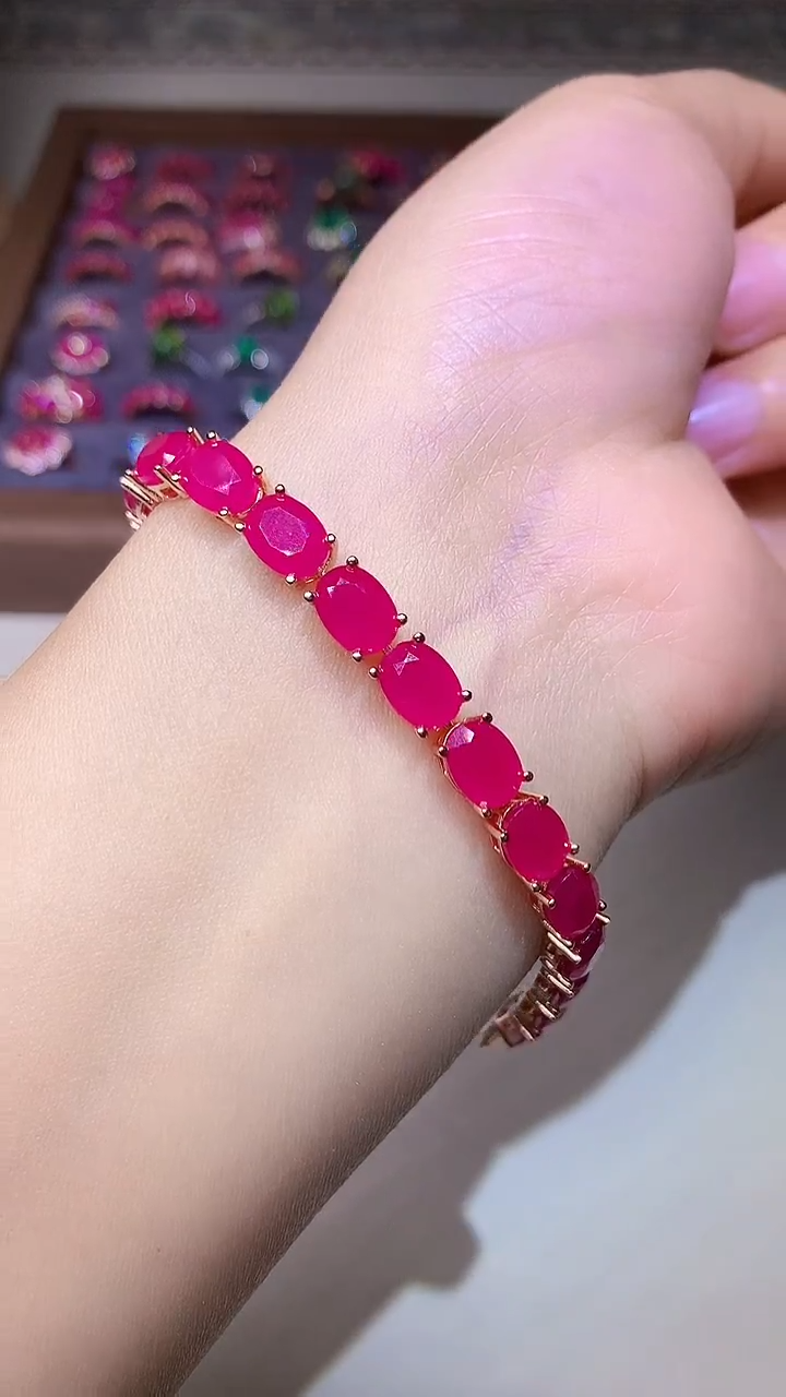 【闪购商品】红宝石手链银S925镶嵌000