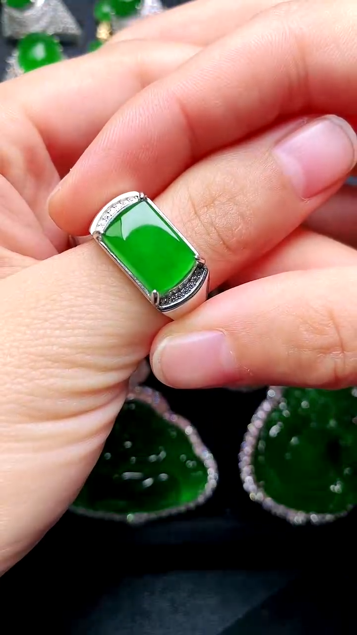 【闪购商品】翡翠戒指未镶嵌马鞍戒