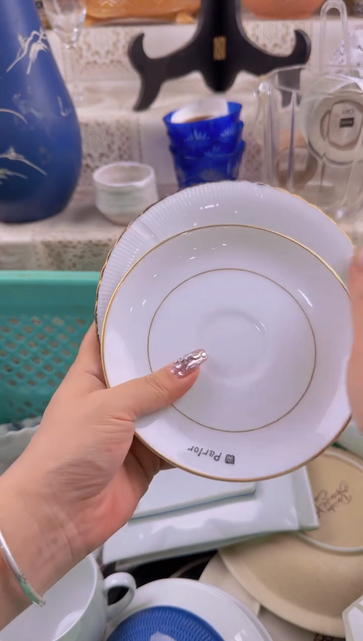 675默认微瑕，满20元包邮