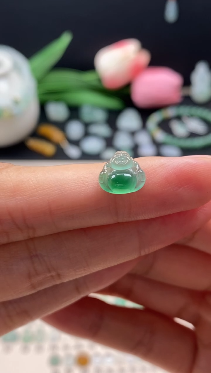 【闪购商品】翡翠颈饰未镶嵌翡翠冰飘花佛公