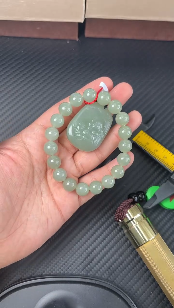 未镶嵌手串和田玉且末微色差近矿卡10+近矿吊坠m