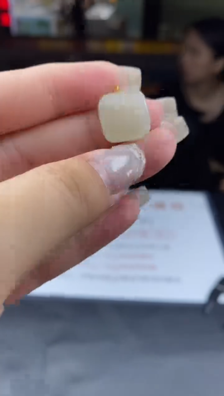 和田玉18K金镶嵌吊坠(不含链)多样性-吊坠-D8802