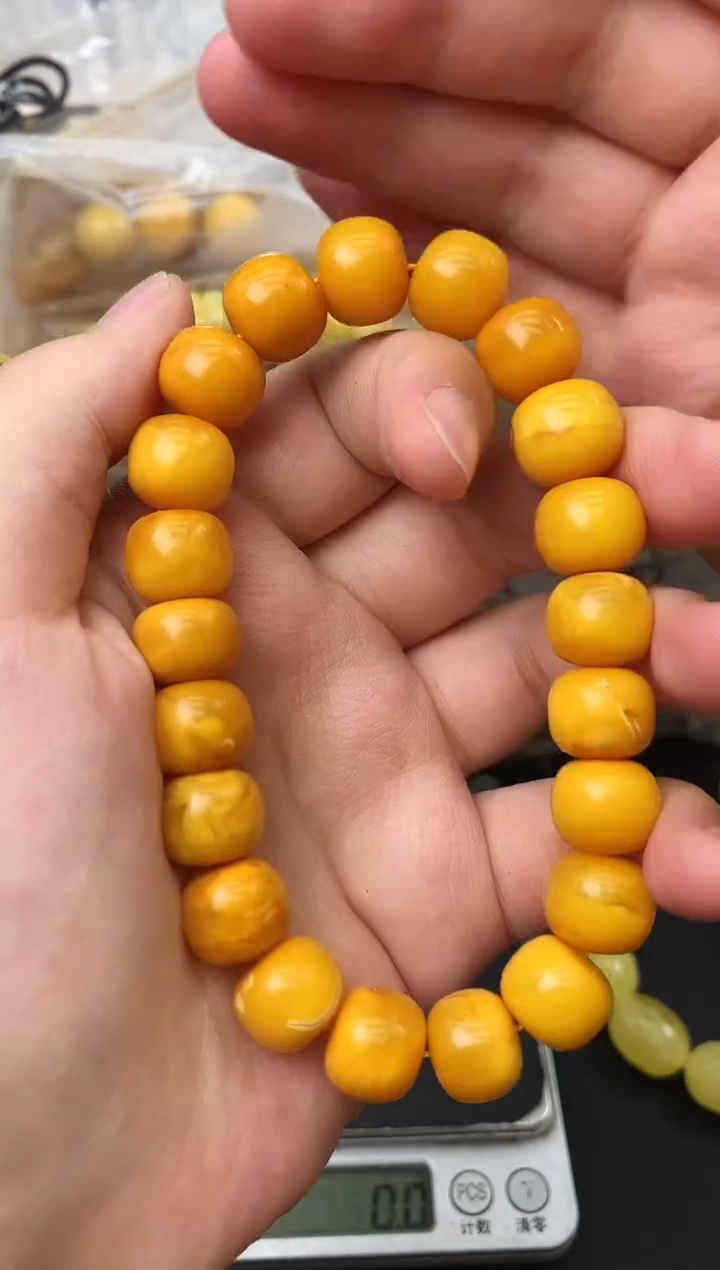 未镶嵌琥珀珠宝奇石32