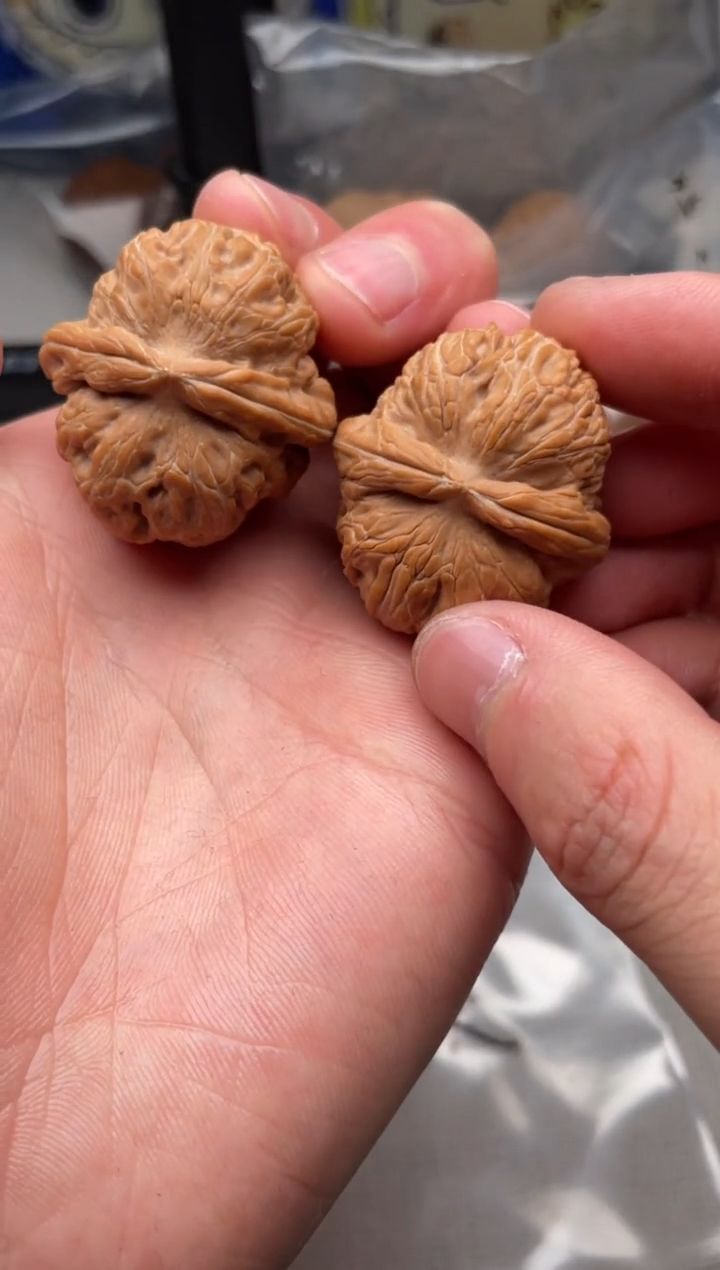 把件文玩核桃?*灰1208-俩灰-元宝